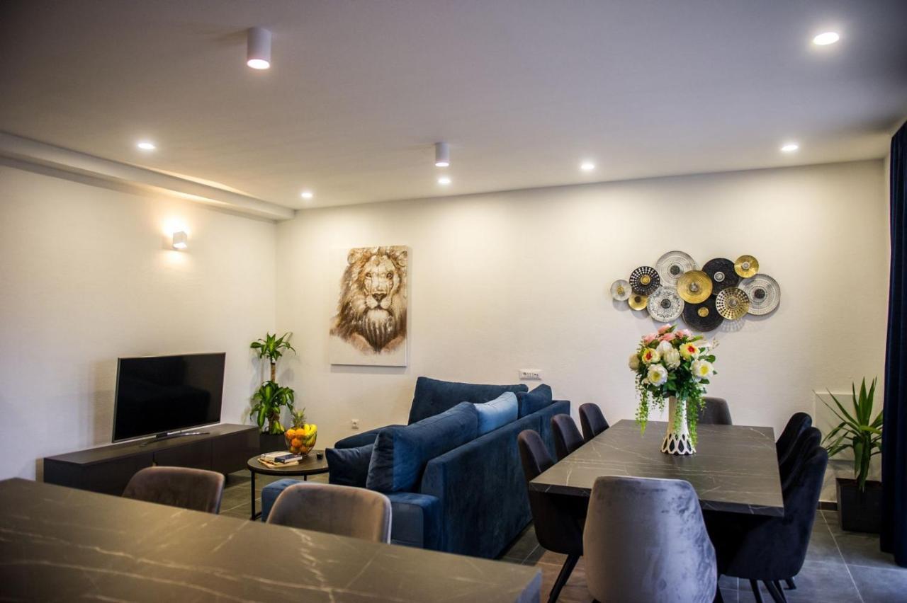 Apartment Lux Elba Kaštela Extérieur photo