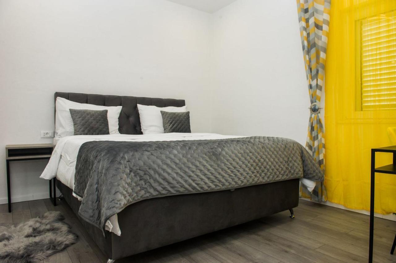 Apartment Lux Elba Kaštela Extérieur photo